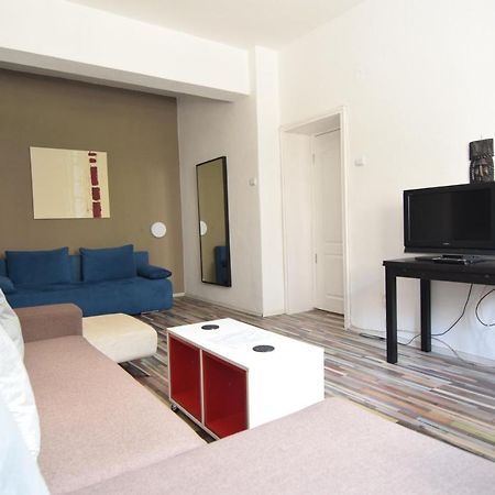 Apartamento Resedinta Balcescu Bucarest Exterior foto